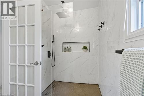 157 East 5Th Street, Hamilton, ON - Indoor Photo Showing Other Room