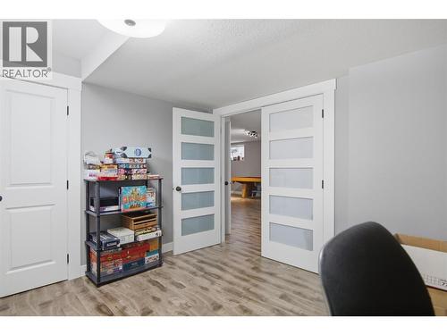2920 Valleyview Drive Unit# 102, Kamloops, BC - Indoor Photo Showing Other Room