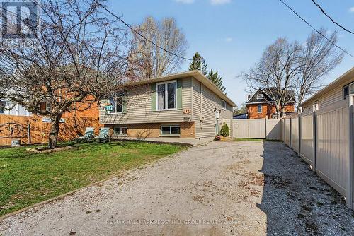 112 BORLAND STREET E  Orillia, ON L3V 2B7