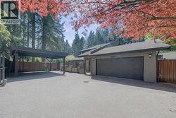 4869 CAPILANO ROAD  North Vancouver, BC V7R 4K4