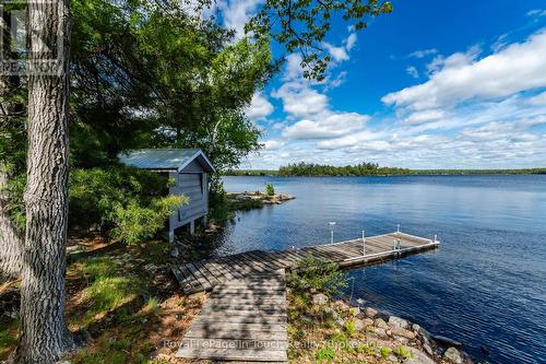 1916 SIX MILE LAKE SHORE ISLAND  Georgian Bay (Baxter), ON L0K 1S0