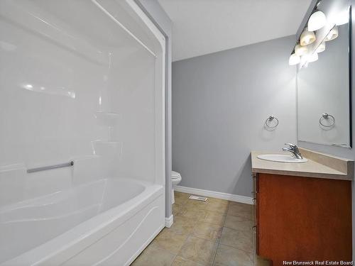 30 St. Martins Rd, Riverview, NB 