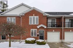 9 - 1077 HAMILTON ROAD  London East (East O), ON N5W 6G3