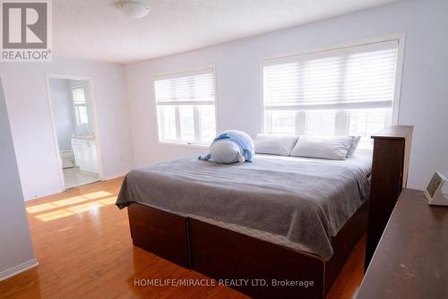 16 Dunure Crescent, Brampton, ON - Indoor Photo Showing Bedroom
