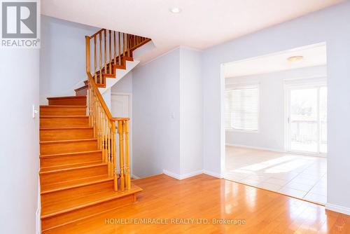 16 Dunure Crescent, Brampton, ON - Indoor Photo Showing Other Room