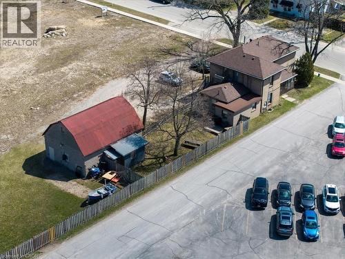 135 SHERWOOD Drive  Brantford, ON N3T 1N8