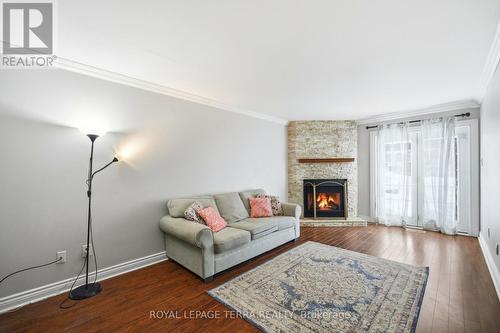 44 Carruthers Crescent, Barrie, ON - Indoor Photo Showing Living Room With Fireplace
