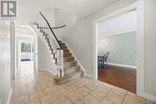 44 Carruthers Crescent, Barrie, ON - Indoor Photo Showing Other Room