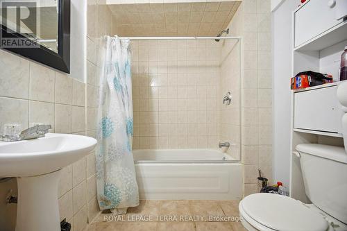 44 Carruthers Crescent, Barrie, ON - Indoor Photo Showing Bathroom