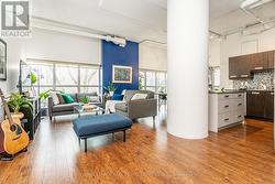 206 - 2 FIELDWAY ROAD  Toronto, ON M8Z 0B9