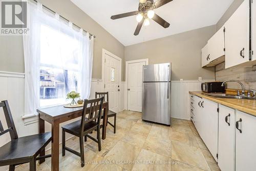 122 Cedar Street, Cambridge, ON - Indoor