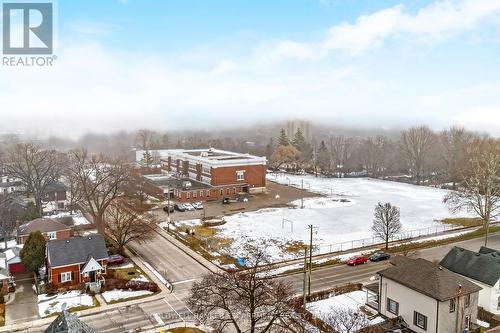 122 Cedar Street, Cambridge, ON - Outdoor