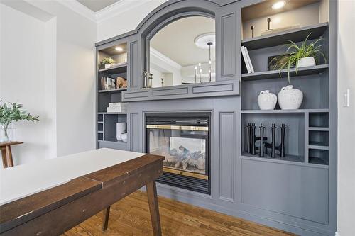 18 Falcon Ridge Drive, Winnipeg, MB - Indoor Photo Showing Other Room