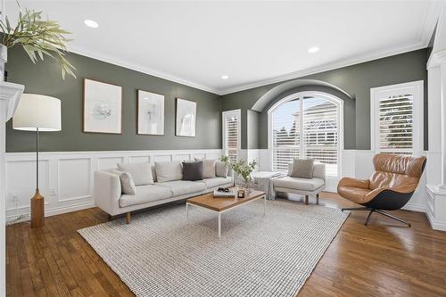 18 Falcon Ridge Drive, Winnipeg, MB - Indoor