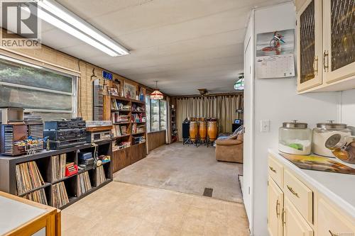 1255 Wilkinson Rd, Comox, BC 