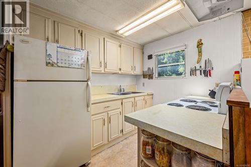 1255 Wilkinson Rd, Comox, BC 