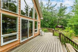 Front deck - 