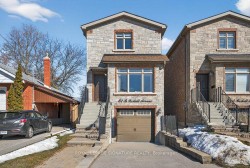61B Bexhill Avenue  Toronto, ON M1L 3B7