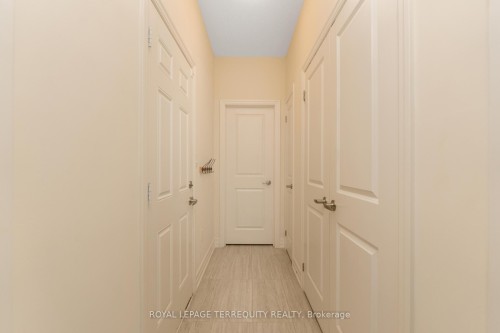 4516 Eclipse Way, Niagara Falls, ON - Indoor Photo Showing Other Room