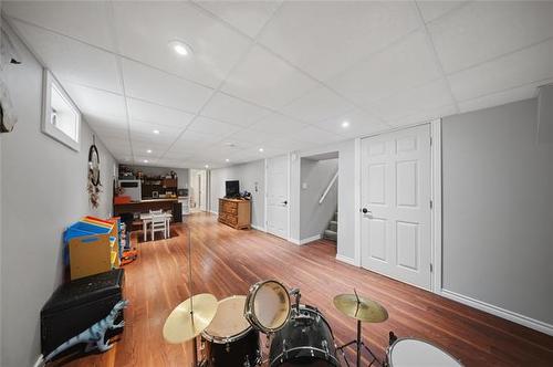 54 Lochmoor Ave, Winnipeg, MB 