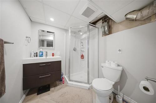 54 Lochmoor Ave, Winnipeg, MB 