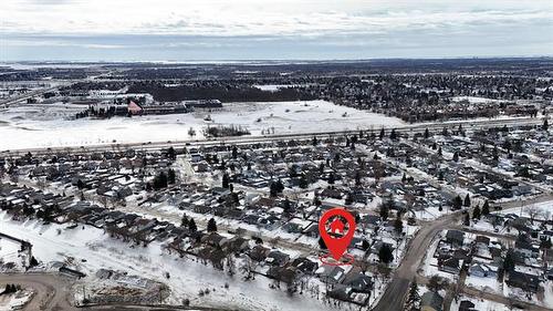 54 Lochmoor Ave, Winnipeg, MB 