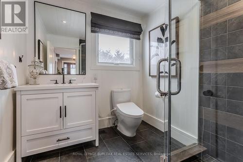 6306 Mcniven Road, Burlington, ON - Indoor Photo Showing Bathroom
