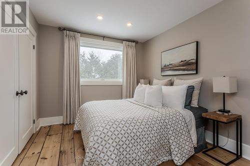 6306 Mcniven Road, Burlington, ON - Indoor Photo Showing Bedroom