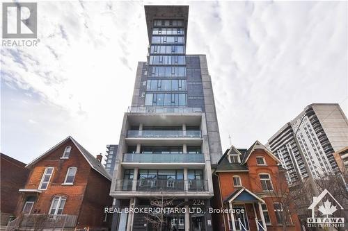 815 - 224 LYON STREET N  Ottawa, ON K1R 0C1