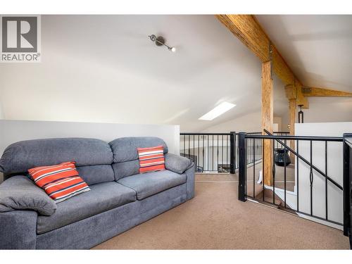Loft area - 375 Trumpeter Court, Kelowna, BC - Indoor
