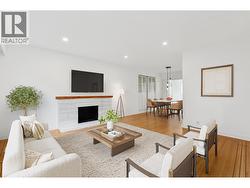 7477 VIVIAN DRIVE  Vancouver, BC V5S 2V5