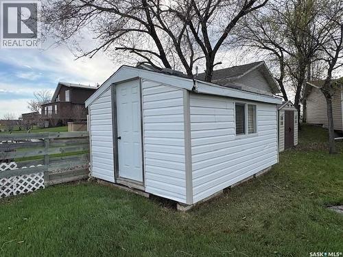 692 Aqualane Avenue, Aquadeo, SK - Outdoor