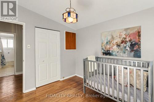 1933 Connecticut Avenue, Ottawa, ON - Indoor Photo Showing Bedroom