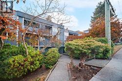 210 1122 KING ALBERT AVENUE  Coquitlam, BC V3J 1X7