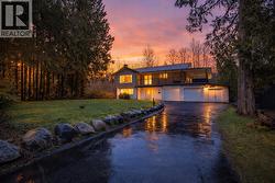 12152 261 STREET  Maple Ridge, BC V2W 2A6