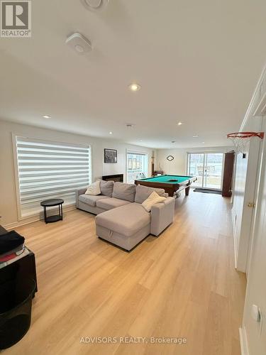 9 Bow Road, Tiny, ON - Indoor