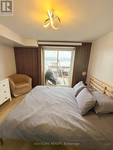 9 Bow Road, Tiny, ON - Indoor Photo Showing Bedroom