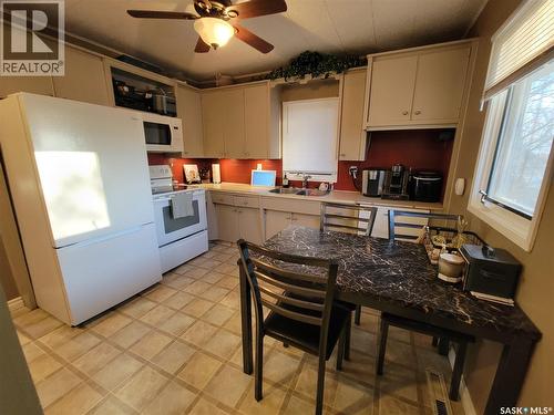 4812 Post Street, Macklin, SK - Indoor Photo Showing Kitchen With Double Sink