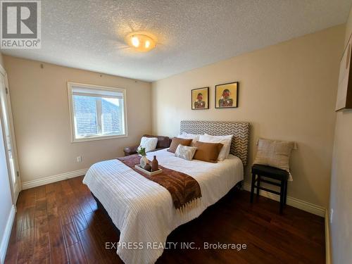 225 Terrace Wood Crescent, Kitchener, ON - Indoor Photo Showing Bedroom