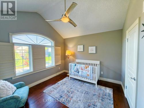 225 Terrace Wood Crescent, Kitchener, ON - Indoor Photo Showing Bedroom