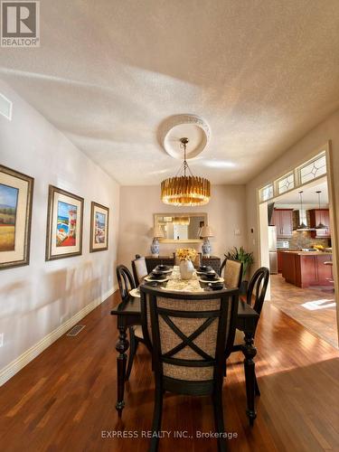 225 Terrace Wood Crescent, Kitchener, ON - Indoor Photo Showing Dining Room