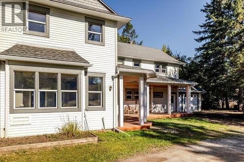 9 Park Crescent, Fernie, BC - Outdoor