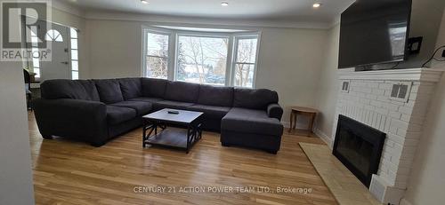 3195 Riverside Drive, Ottawa, ON - Indoor Photo Showing Living Room With Fireplace