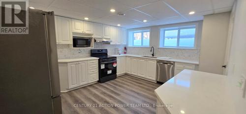 3195 Riverside Drive, Ottawa, ON - Indoor Photo Showing Kitchen