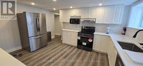 3195 Riverside Drive, Ottawa, ON - Indoor Photo Showing Kitchen