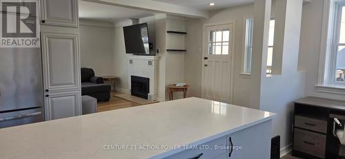 3195 Riverside Drive, Ottawa, ON - Indoor