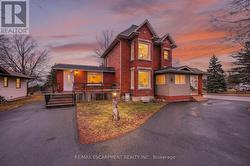 287 MAIN STREET E  Grimsby, ON L3M 1P9