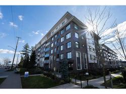 113 15858 FRASER HIGHWAY  Surrey, BC V4N 6X4