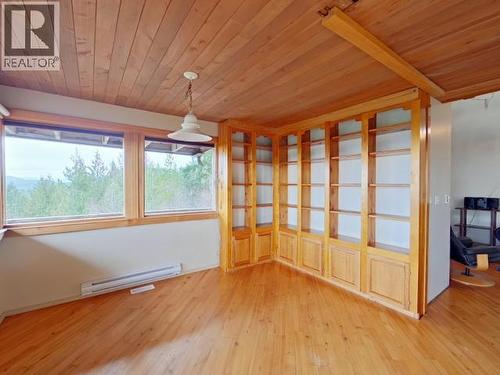 2005 Ralph Road, Powell River, BC - Indoor Photo Showing Other Room