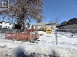 49 REAMAN STREET  Richmond Hill, ON L4C 4P2